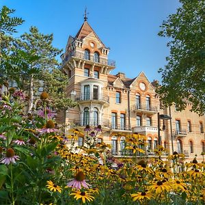 Petersham Hotel